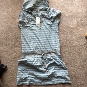 Long shirt with tag bought in‎ Korea